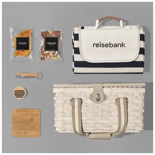 Golden Glances Hamper